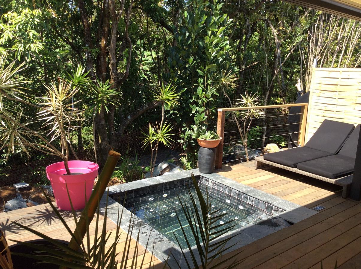 Le Lambablanc Bed and Breakfast Bras-Panon Exterior foto