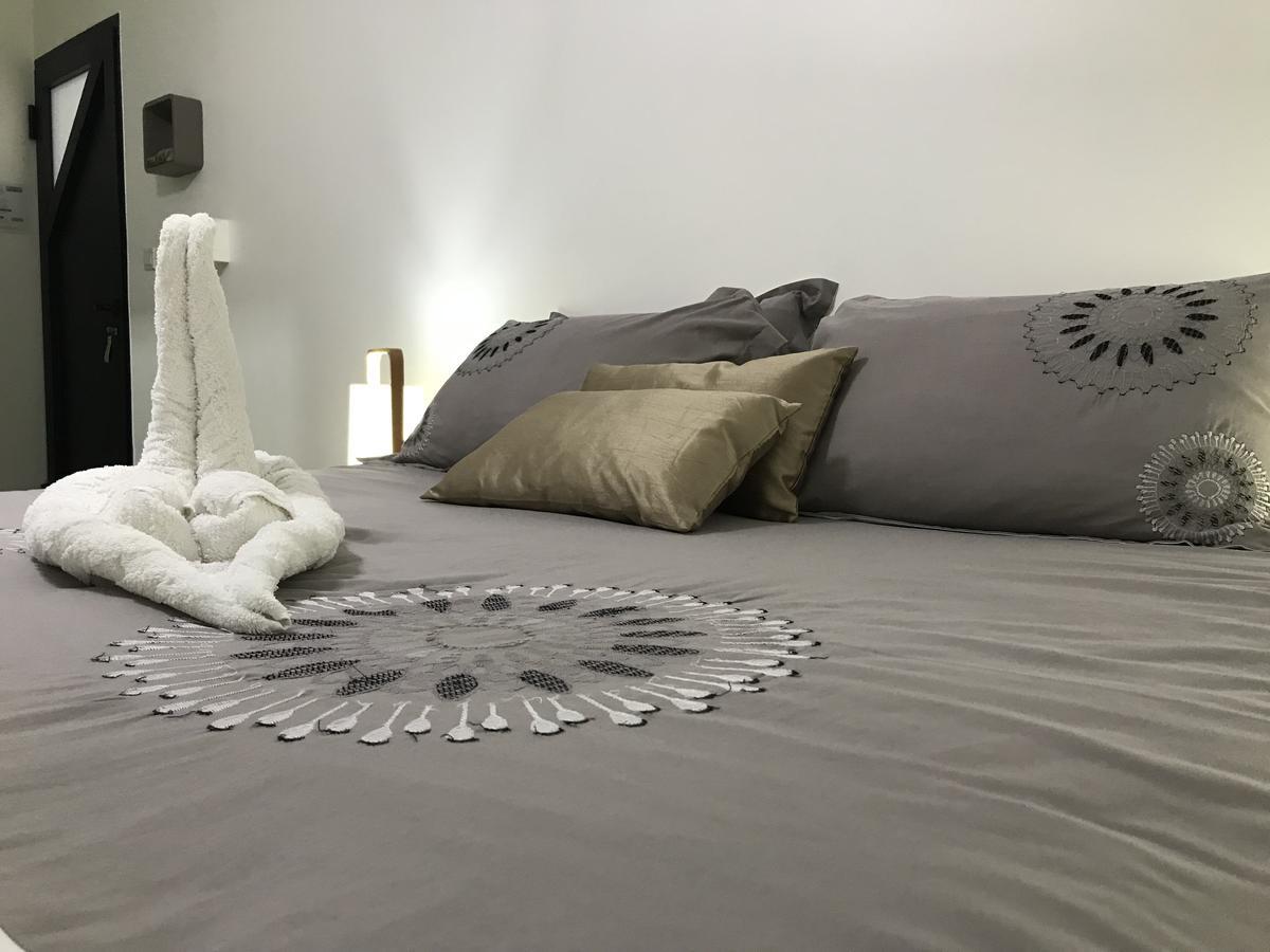 Le Lambablanc Bed and Breakfast Bras-Panon Exterior foto